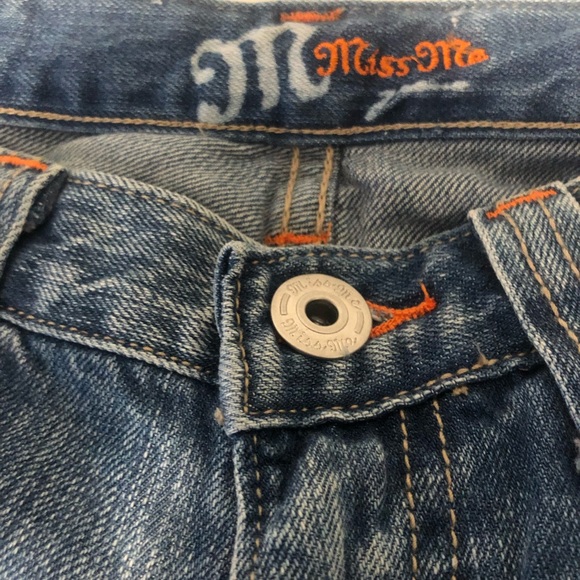 Miss Me Bermuda Jean Shorts - Picture 8 of 11